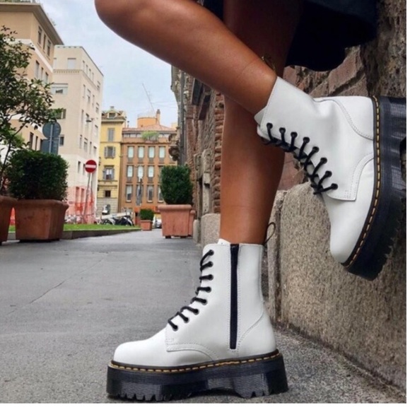 Dr. Martens Jadon Platform Lace Up Combat Boots White Leather Chunky Feminine - Picture 4 of 15